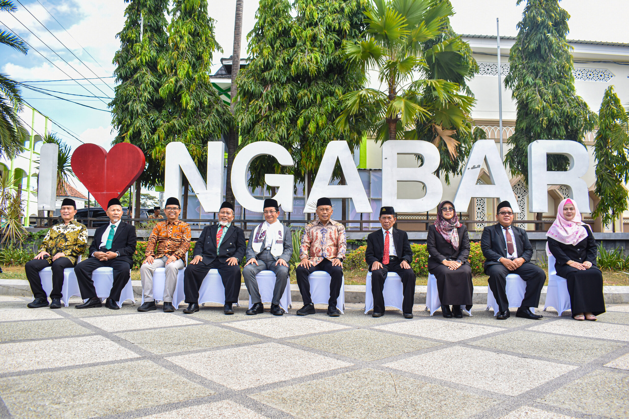 KULIAH UMUM & PERESMIAN GEDUNG AUDITORIUM SERTA NGABAR HYBRID LIBRARY OLEH MENTERI AGAMA REPUBLIK INDONESIA BAPAK PROF.DR.KH.NASARUDDIN UMMAR, MA.