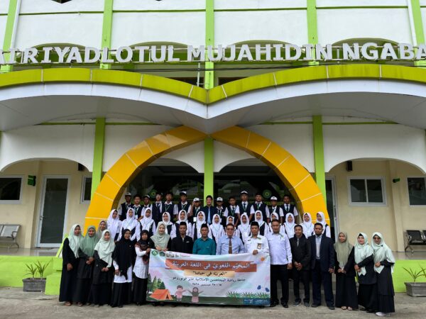 Fakultas Tarbiyah IAIRM Ngabar Selenggarakan Arabic Camp MTsN 3 Ponorogo