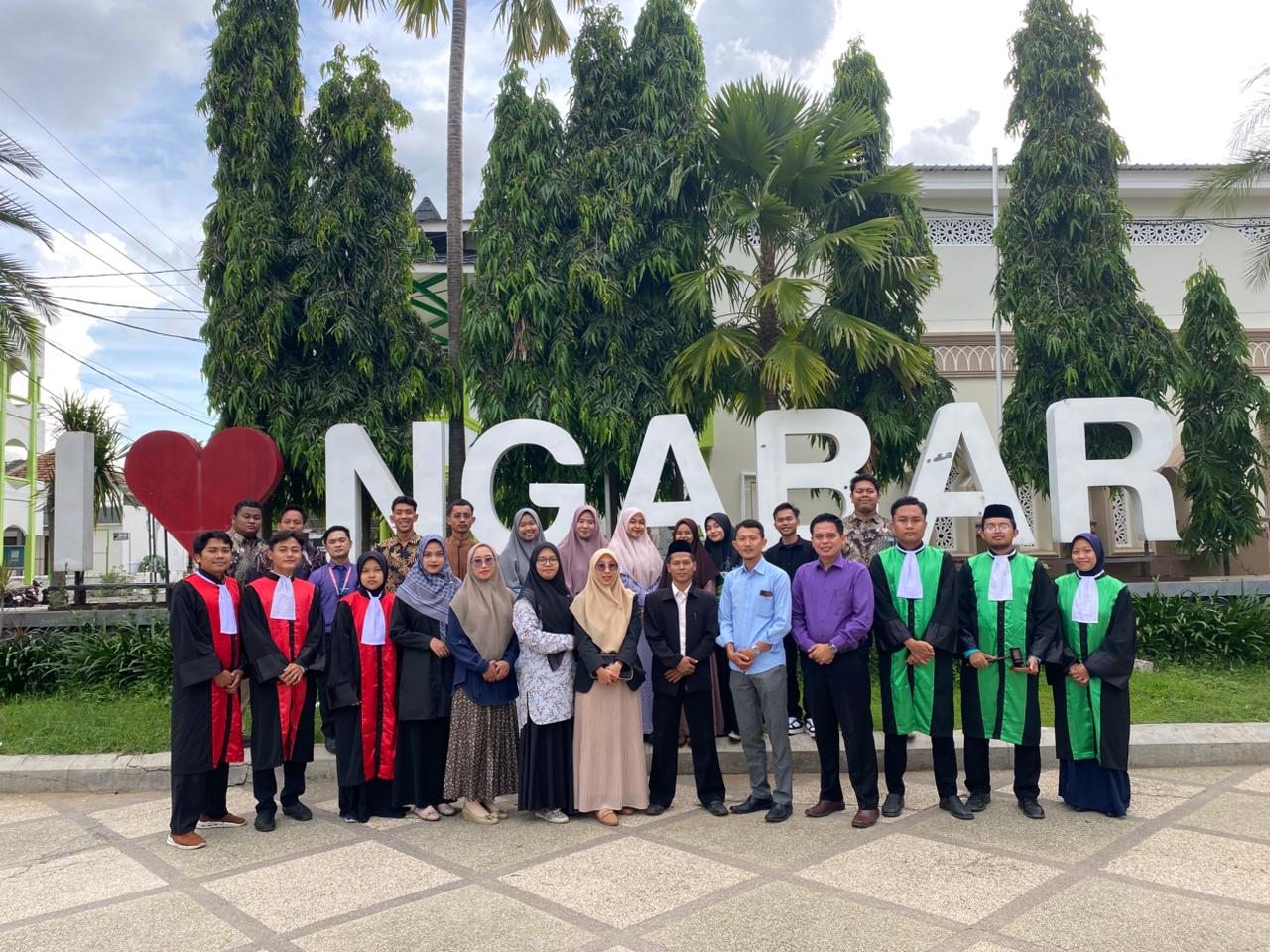 Fakultas Syariah Gelar Praktik Peradilan Semu untuk Tingkatkan Kompetensi Mahasiswa Fakultas Syariah Gelar Praktik Peradilan Semu untuk Tingkatkan Kompetensi Mahasiswa