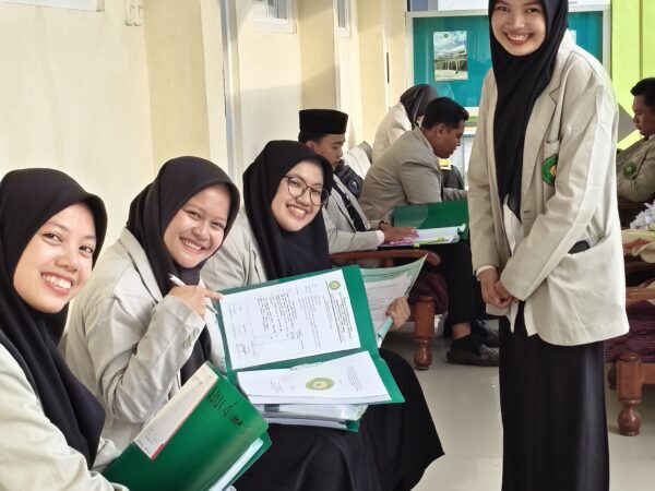 Tiga Fakultas IAIRM Ngabar Laksanakan Ujian Akhir Skripsi (Munaqasyah)