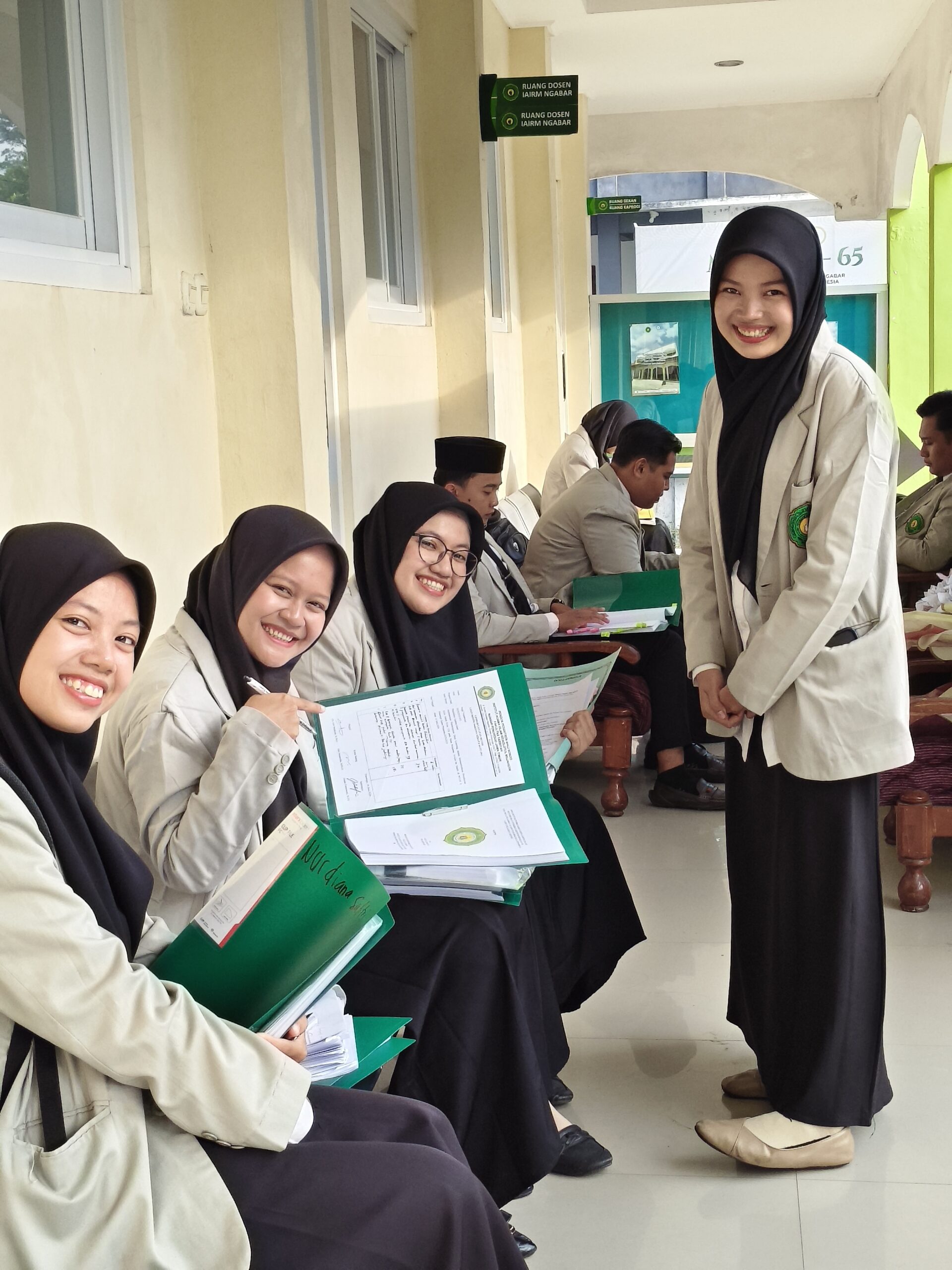 Tiga Fakultas IAIRM Ngabar Laksanakan Ujian Akhir Skripsi (Munaqasyah)